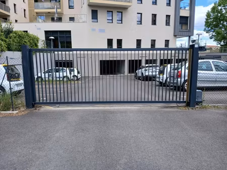 location garage à riom (63200)