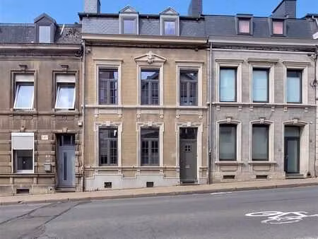 splendide maison de maître à louer à arlon