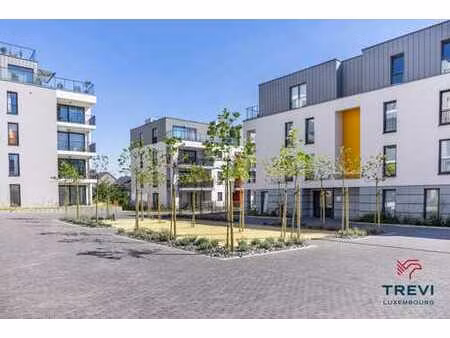 trevi luxembourg 2ch  terrasse  2 pkg  gare 100m