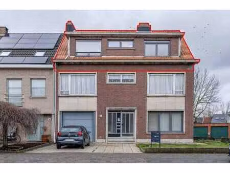 appartement à rénover avec garage