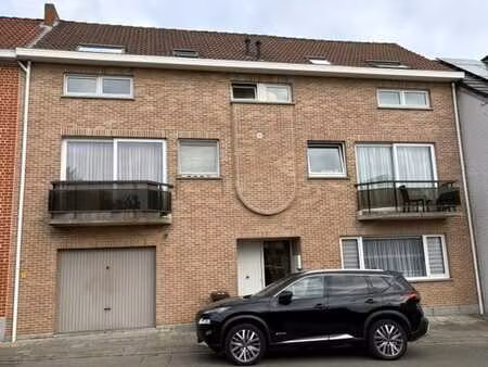 parfait immeuble de 5 appartements au centre de meerbeek