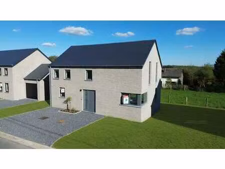 maison neuve 4 façades – 4 chambres – environnement paisible
