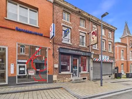 maison avec 2 chambres + grenier