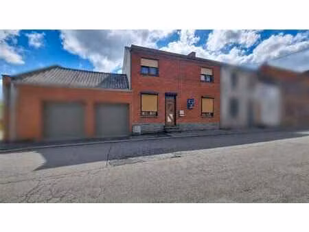 maison 4 chambres et 3 garages