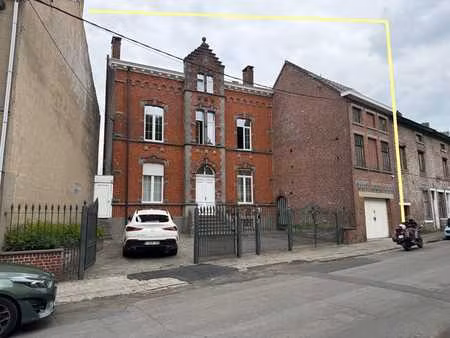 maison de maitre renovee + annexe