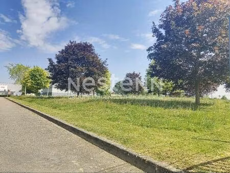 terrain constructible viabilisé à vendre