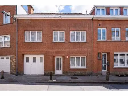 quartier sainte-anne  maison 6 ch + garage