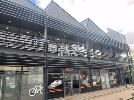 achat local professionnel 112m²