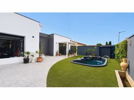 vente maison 4 pièces 113 m² à meze (34140)  575 000 €