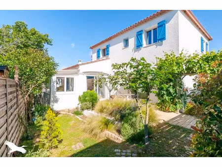 vente maison 6 pièces 130 m² à meze (34140)  588 000 €