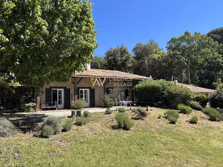 vente maison 10 pièces 195.5 m² à la garde-freinet (83680)  895 000 €