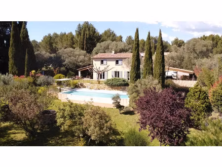 vente villa 6 pièces 225 m² à la cadière-d'azur (83740)  1 456 000 €