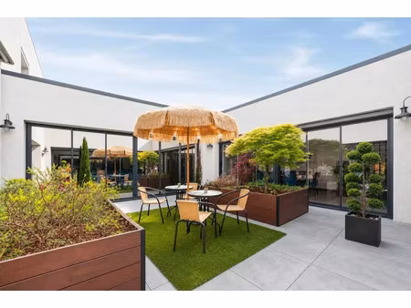 vente maison 8 pièces 320 m² à dompierre-sur-veyle (01240)  745 000 €