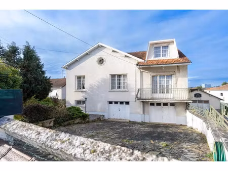 vente maison 5 pièces 195 m² poitiers (86000)