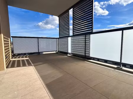 location appartement 3 pièces 64 m² à elne (66200)
