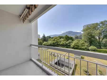 vente appartement 5 pièces 101.8 m² à grenoble (38000)  135 000 €