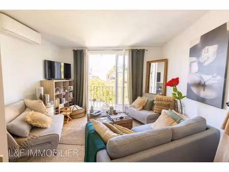 vente appartement 1 pièce 23 m² à saint-cyr-sur-mer (83270)  192 000 €