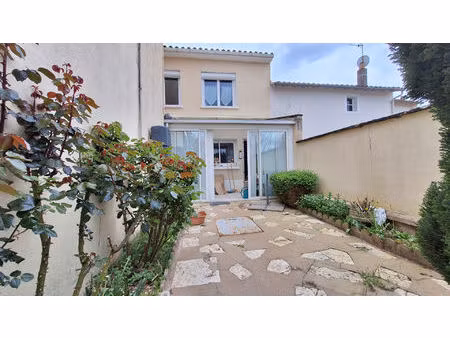 ensemble 2 maisons - 7 chambres - garage
