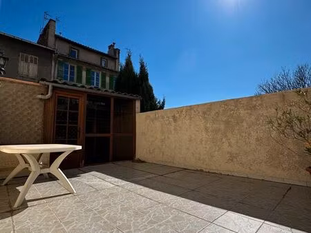 t3 avec terrasse