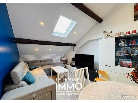 magnifique appartement t3 sous les toits - terrasse - parking