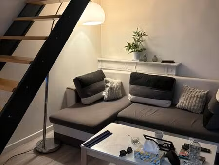 f2 meublé en duplex