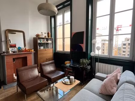 appartement t2 meublé – la croix-rousse (lyon 4)