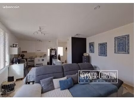 appartement 3 pièces 80 m²