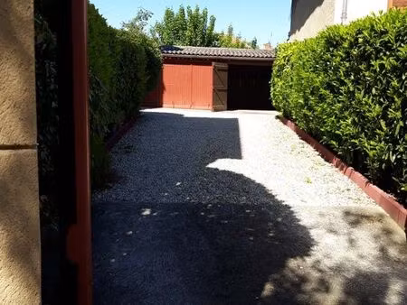garage 15m2 dans cour fermée lyon 5ème