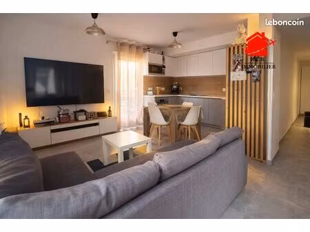 appartement 3 pièces 65 m²