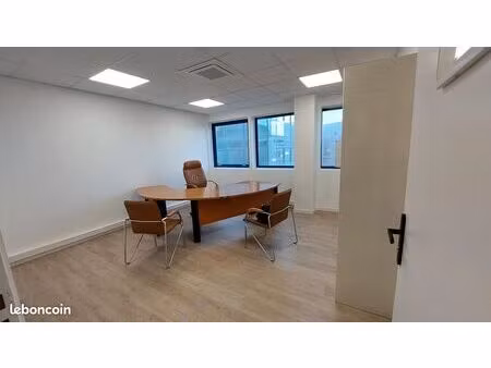 location pro | bureaux | 19.01 m² | le cannet