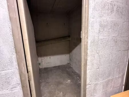 cave bétonnée et séche rue de sévigné au cannet
