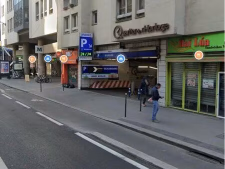 vente place de parking quartier de l’horloge paris 3e