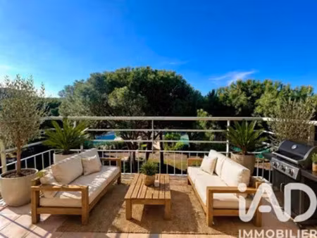 appartement à fréjus (83600)