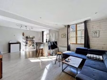 vente immeuble à château-gontier-sur-mayenne (53200) : à vendre / 133m² château-gontier-su