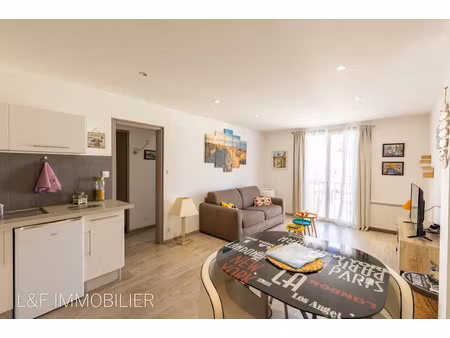 vente appartement 2 pièces 35 m² à saint-cyr-sur-mer (83270)  225 000 €