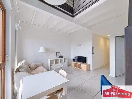 wittenheim : location f2 meuble au 3 eme et dernier etage ré