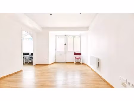 local professionnel hyper centre colmar