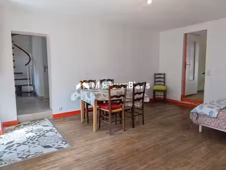 maison d'habitation de 90 38 m² - 2 chambres - campagne de saint-séglin