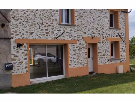 location maison  m² t-5 à viffort  950 €
