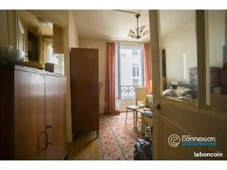 studio 1 pièce 22 m²