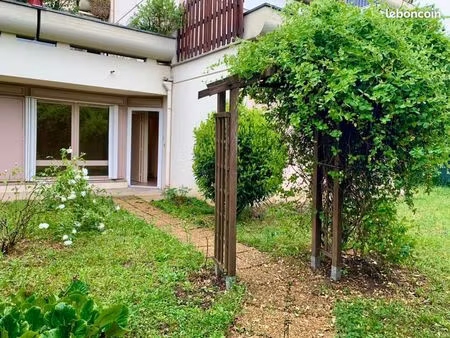 appartement 4 pièces 80 m²
