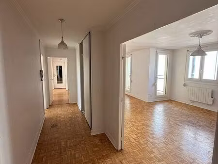 appartement - 91m2 - étage 2/5 - quartier lacassagne 69003