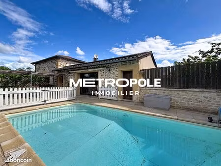 maison 6 pièces 150 m²