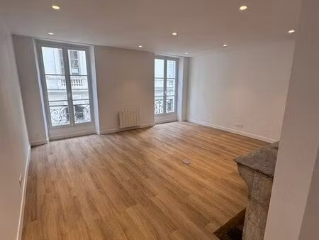 bureaux 50 m² paris