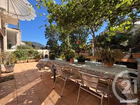 maison 7 pièces 160 m²