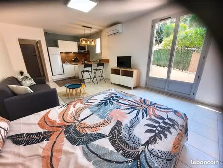 appartement à carqueiranne avec terrasse