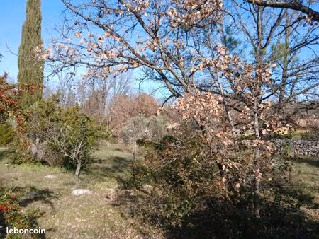 terrain 800 m² gareoult