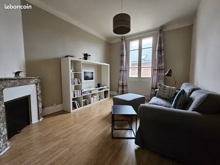 appartement de 56m²  2 pièces 