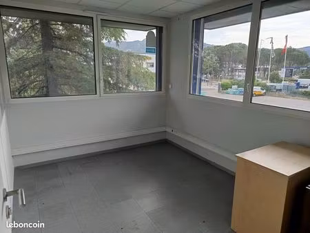 bureaux 140 m2 paluds