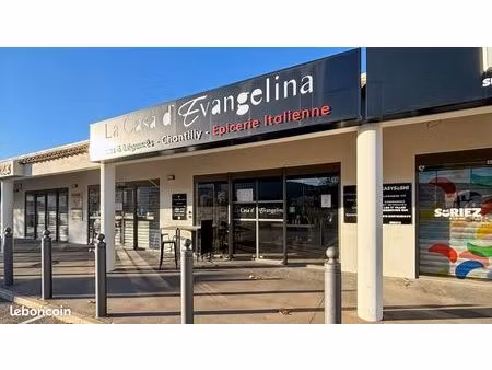 cession droit au bail _ local commercial avec parking